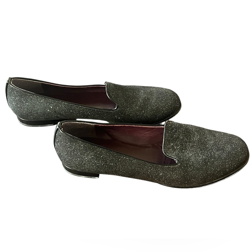 Stuart Weitzman Black Textured Loafers with Shimmer slip on size 8.5 work office